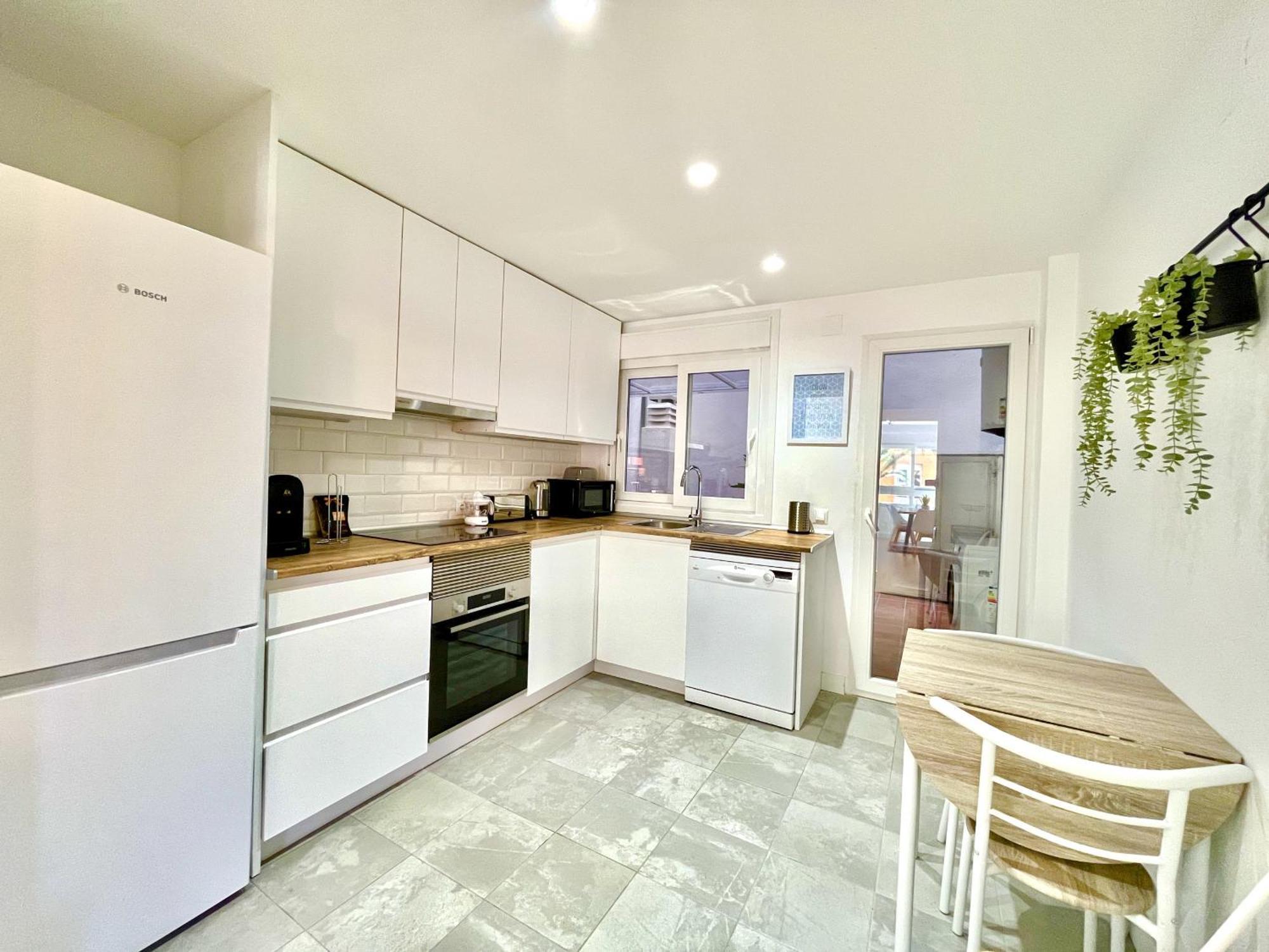 Santa Cruz Home By Gloove อาลิกันเต ภายนอก รูปภาพ