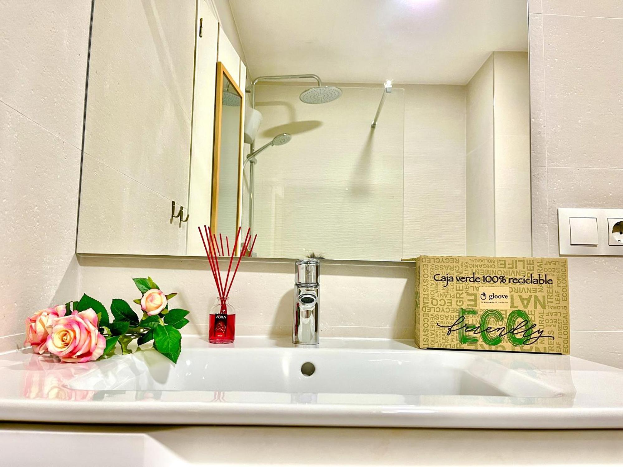 Santa Cruz Home By Gloove อาลิกันเต ภายนอก รูปภาพ