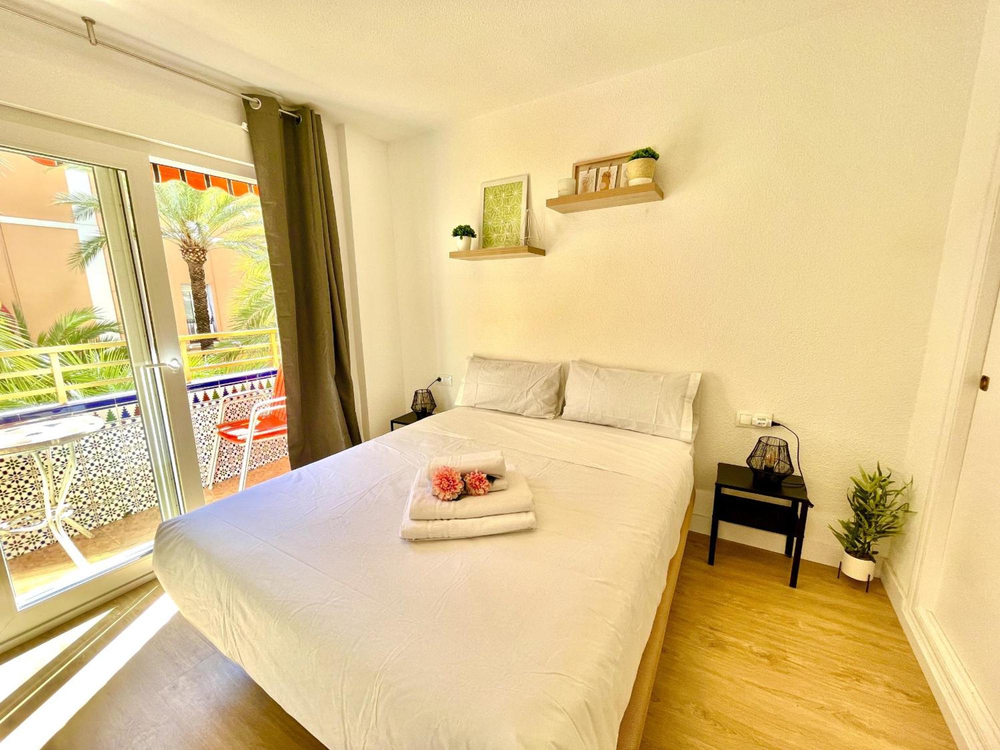 Santa Cruz Home By Gloove อาลิกันเต ภายนอก รูปภาพ