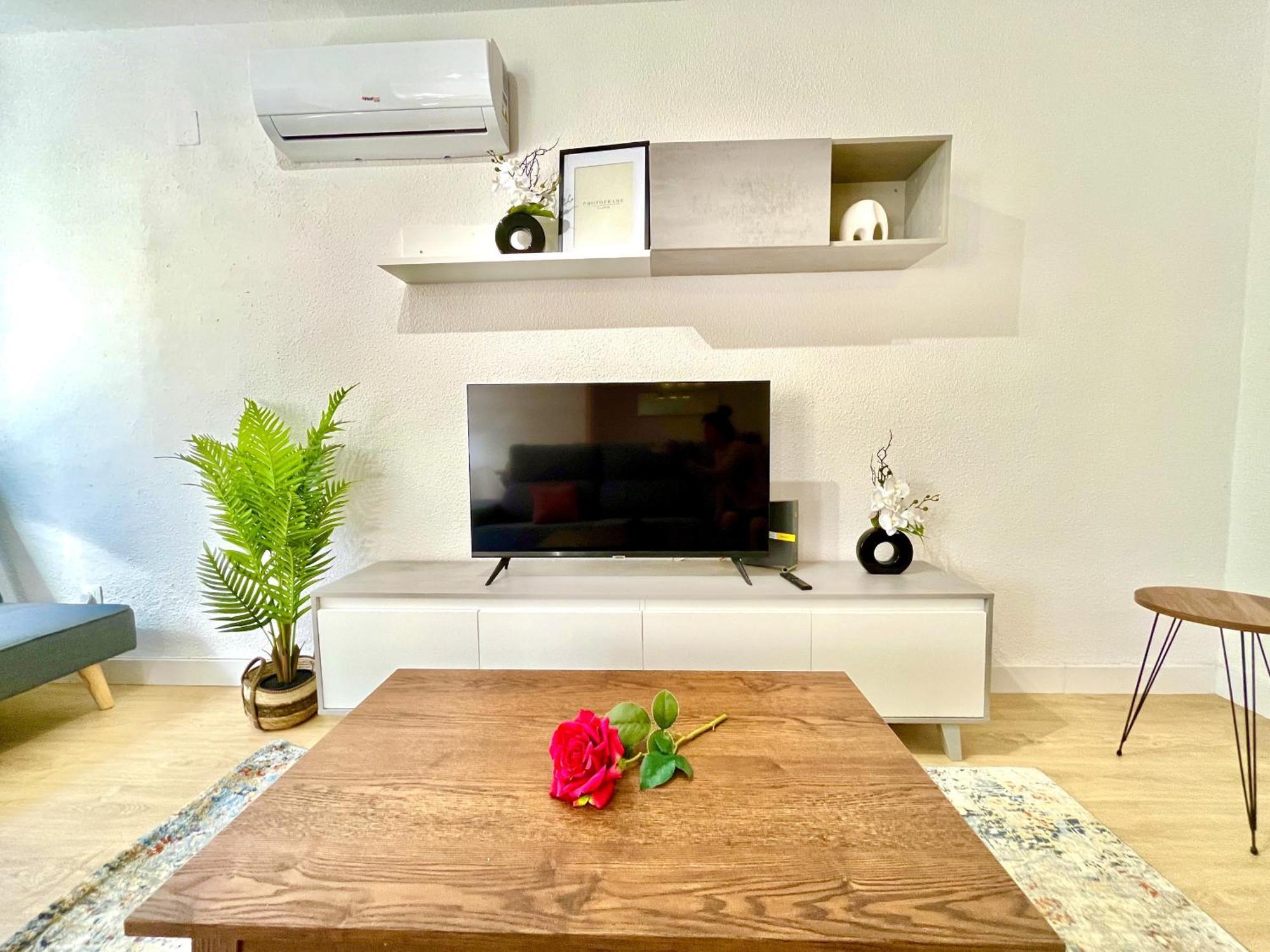 Santa Cruz Home By Gloove อาลิกันเต ภายนอก รูปภาพ